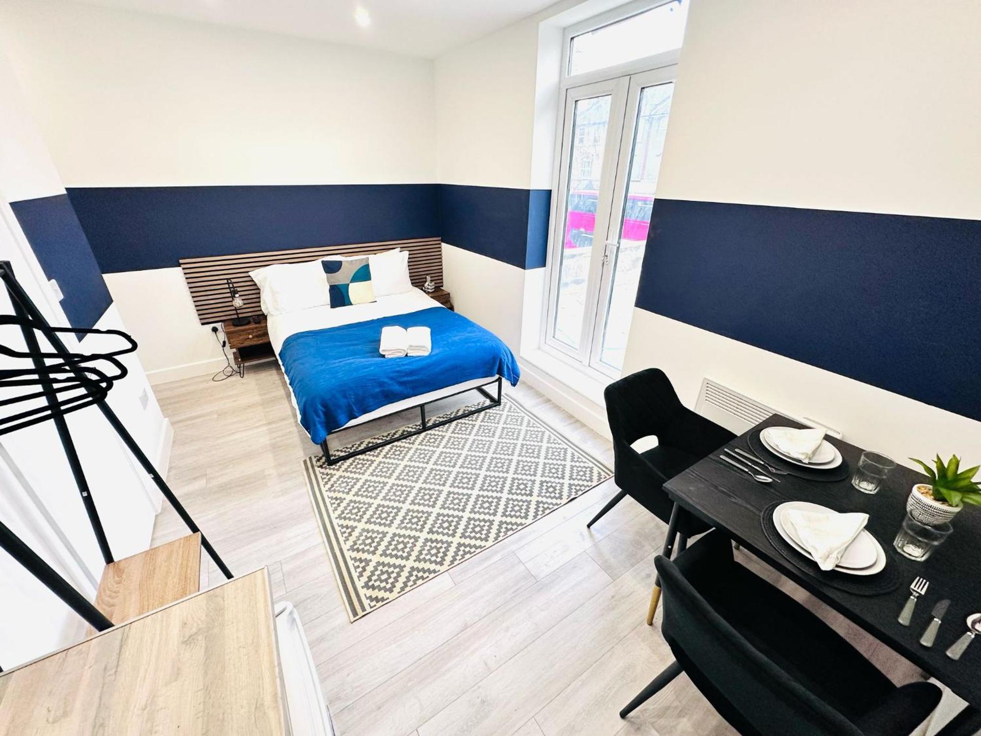 High Standard Central Studios Perfect For Tourists! 런던 외부 사진