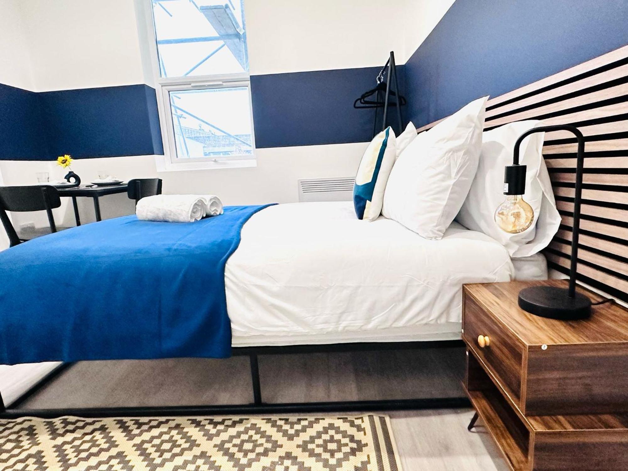 High Standard Central Studios Perfect For Tourists! 런던 외부 사진