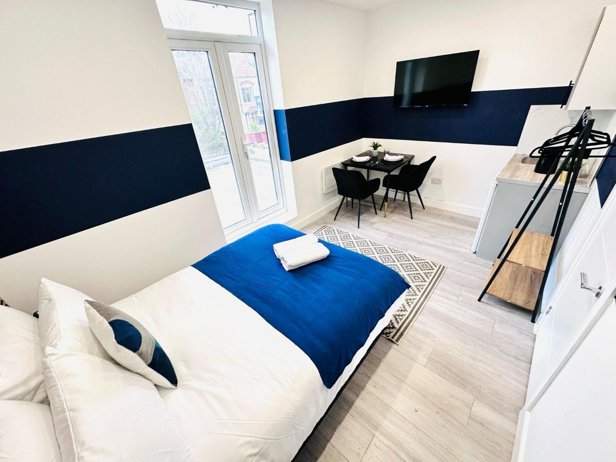 High Standard Central Studios Perfect For Tourists! 런던 외부 사진