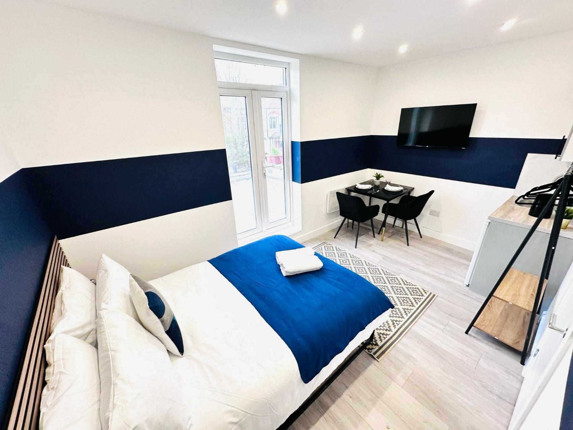 High Standard Central Studios Perfect For Tourists! 런던 외부 사진