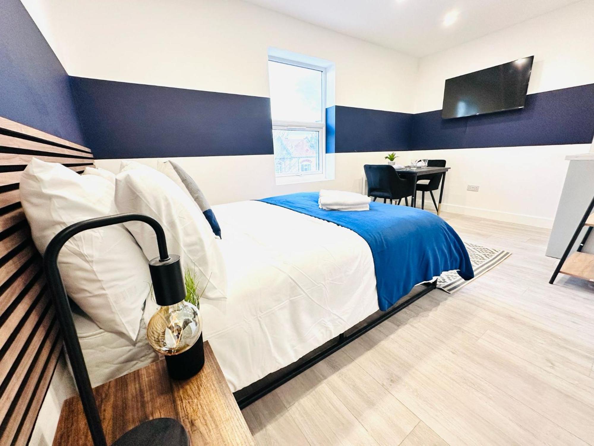 High Standard Central Studios Perfect For Tourists! 런던 외부 사진