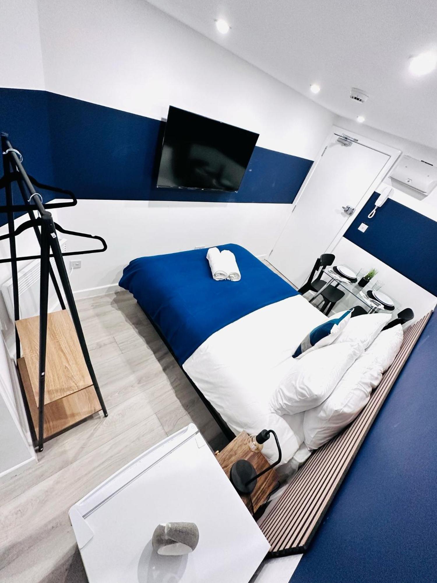 High Standard Central Studios Perfect For Tourists! 런던 외부 사진