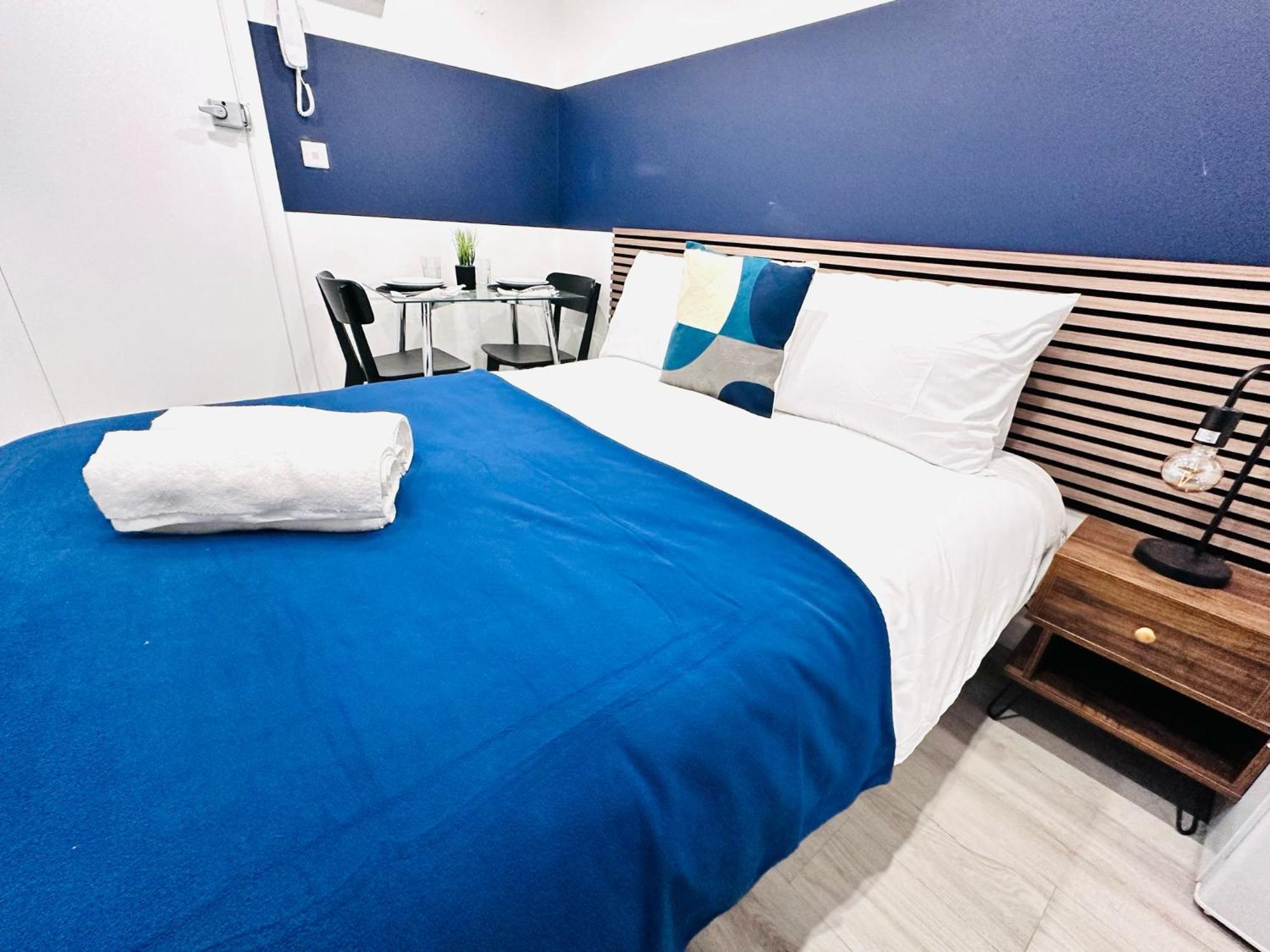 High Standard Central Studios Perfect For Tourists! 런던 외부 사진