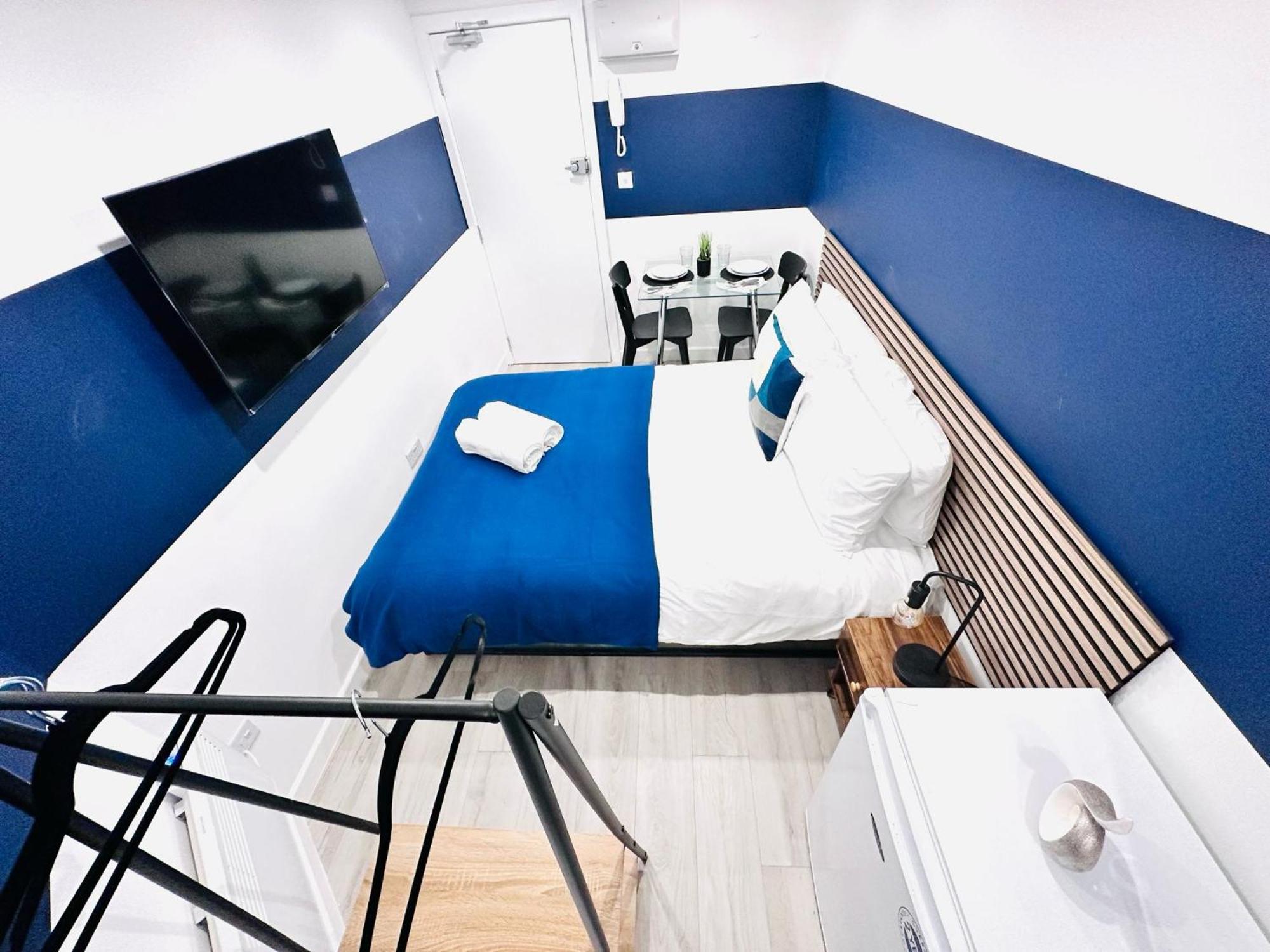 High Standard Central Studios Perfect For Tourists! 런던 외부 사진
