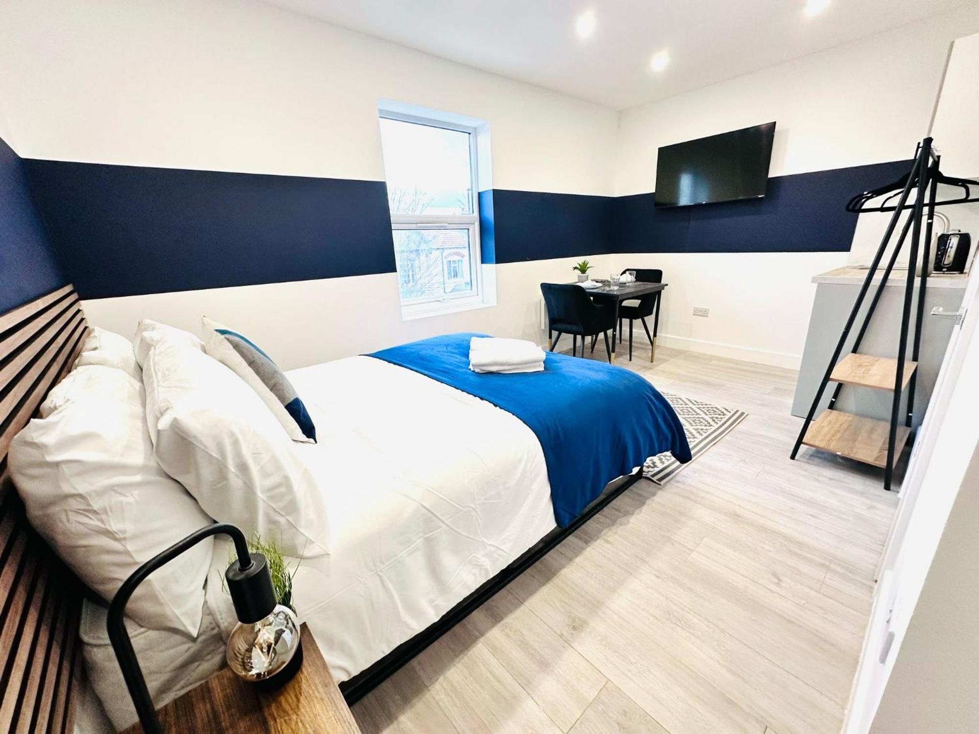 High Standard Central Studios Perfect For Tourists! 런던 외부 사진