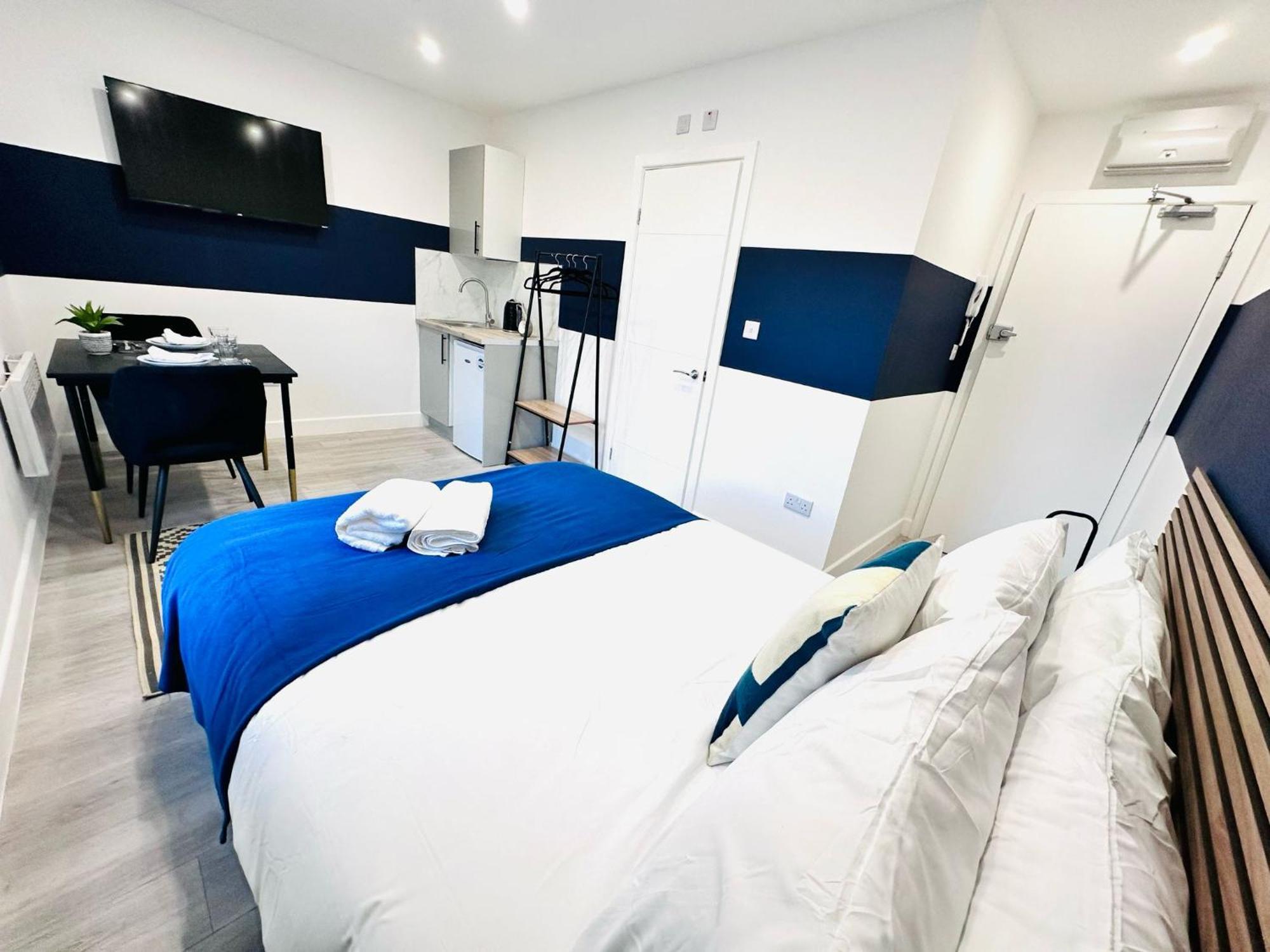 High Standard Central Studios Perfect For Tourists! 런던 외부 사진